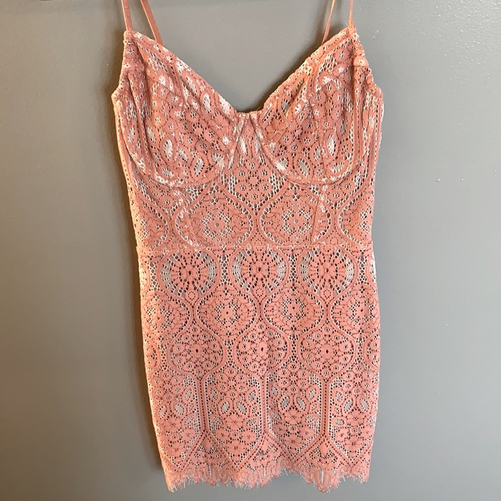 XS Lace Mini Dress *NWT*